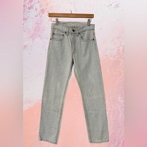 Vintage Levis 505 Straight Fit Jeans Light Wash excellent
Made in USA 80s 28×30